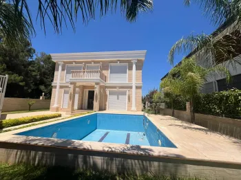 Özel Tasarım Lüks Dosemealti Müstakil Villa